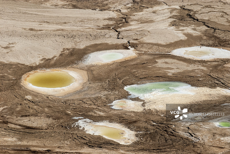 以色列死海的落水洞图片素材