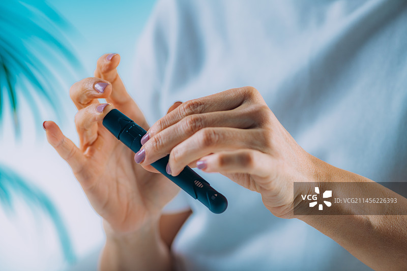 居家血糖测试图片素材