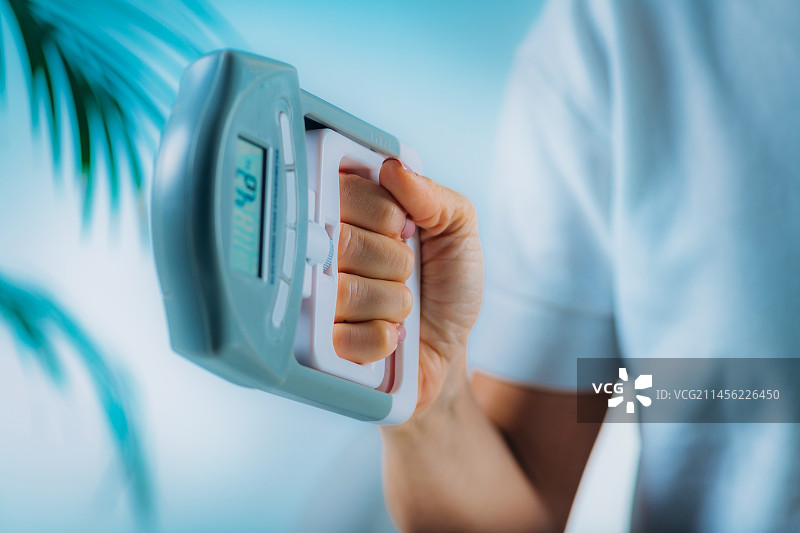 手持测力计图片素材