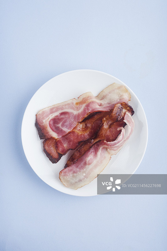 熟培根拼盘图片素材