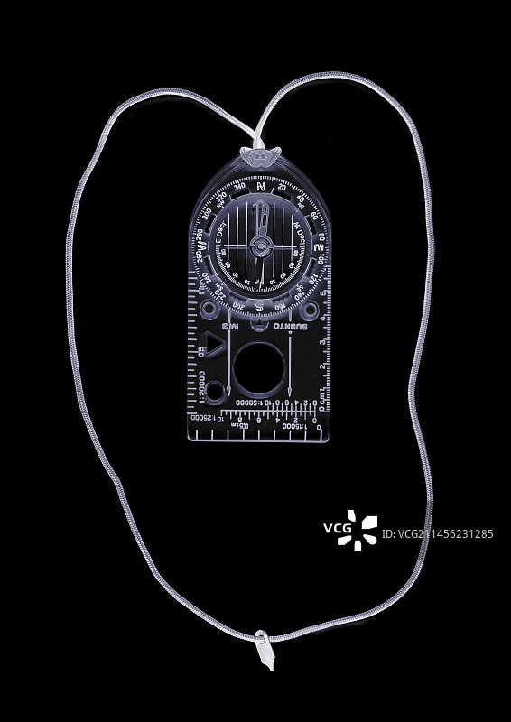 带有细绳的指南针，X光图片素材