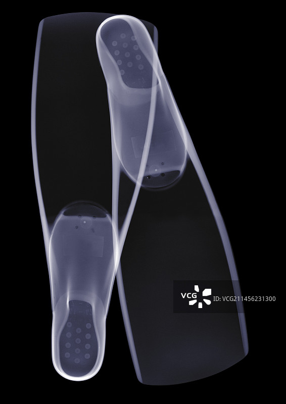 X光下的浮潜脚蹼图片素材