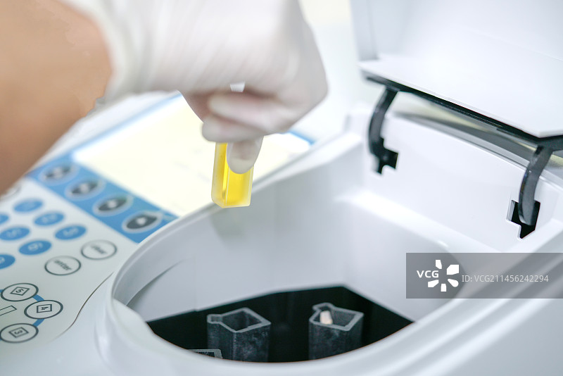 分光光度计分析图片素材