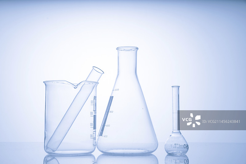实验室玻璃器皿图片素材