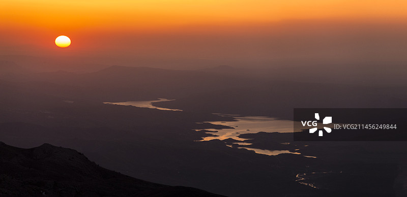 土耳其内姆鲁特山的日出图片素材