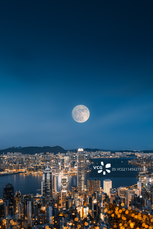 月照香港维多利亚港图片素材