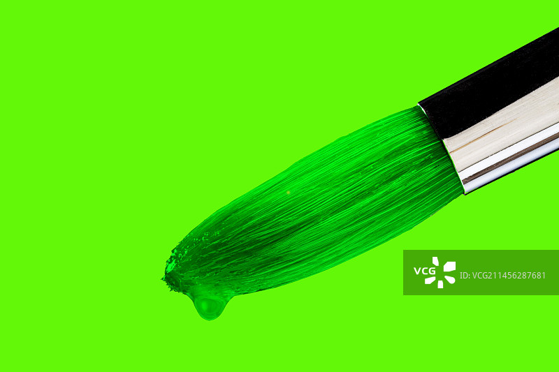 绿色虚假宣传概念插图图片素材