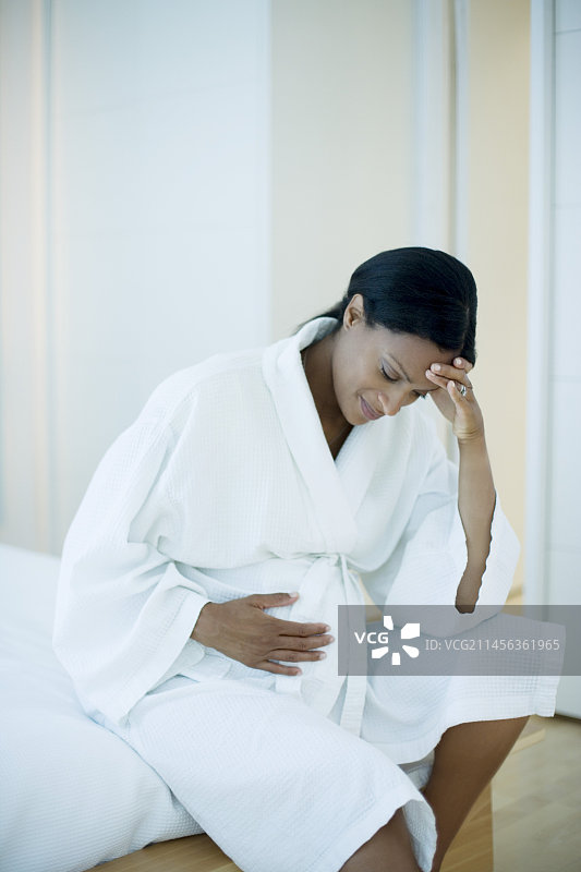 怀孕期间的抑郁症图片素材