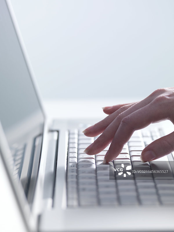 笔记本电脑使用图片素材