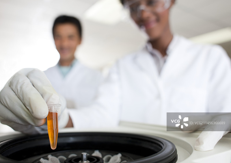 离心过程图片素材