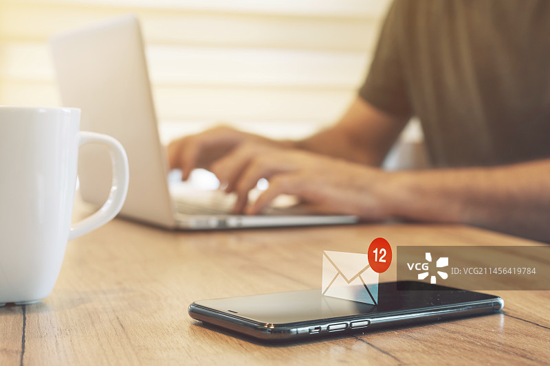 邮件消息通知图片素材