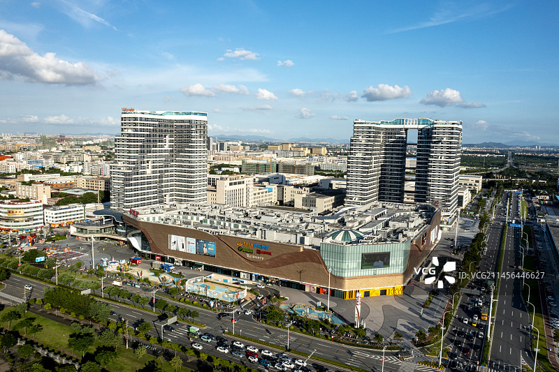 航拍城市天际线 江海万达广场图片素材