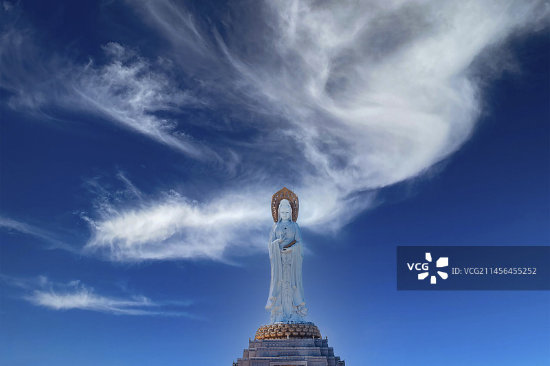 海南三亚南海观音像图片素材