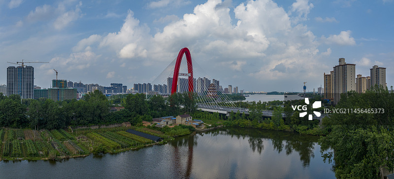 京杭大运河江苏宿迁泗阳段城市风光图片素材