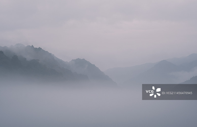 山林水墨画图片素材