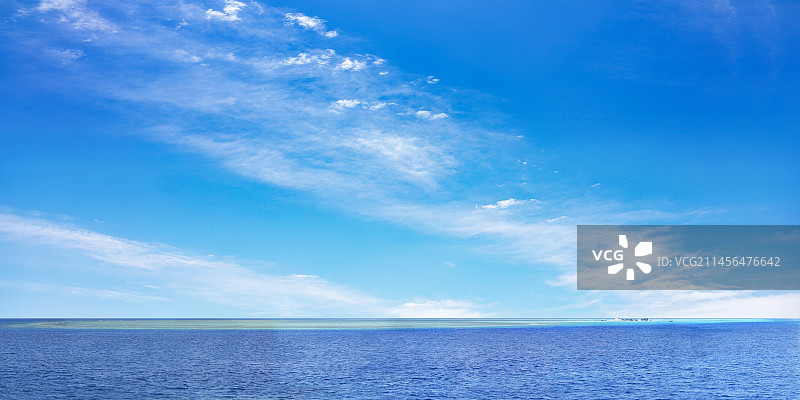 海南三亚三沙市西沙群岛银屿岛图片素材