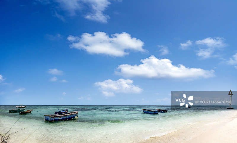 海南三亚三沙市西沙群岛银屿岛海岸图片素材
