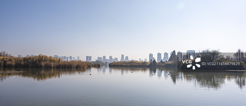 云南省弥勒市湖泉生态园风光图片素材