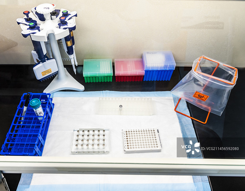 DNA文库制备工作站图片素材