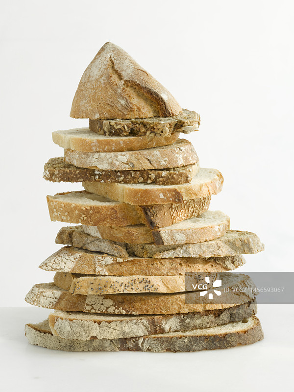切片谷仓面包堆图片素材