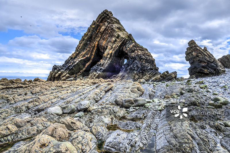 英国德文郡的黑教堂岩图片素材