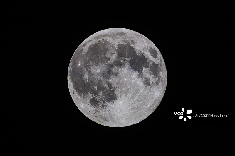 2021年4月26日近地点满月图片素材