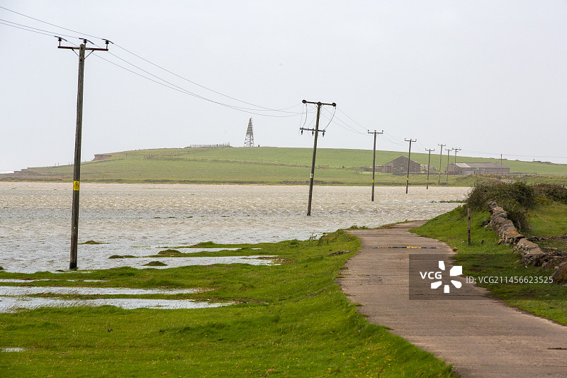 被洪水淹没的道路图片素材