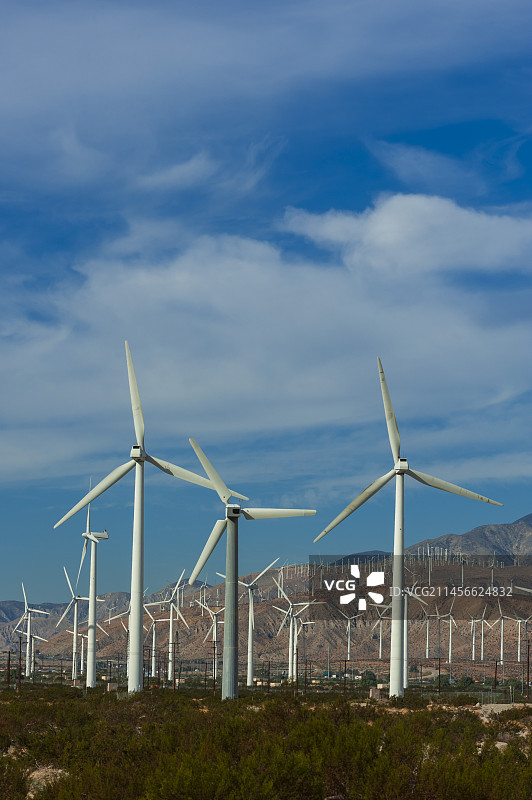 加利福尼亚州棕榈泉的风车阵列图片素材