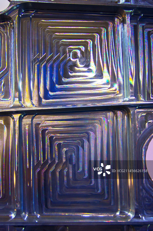铝制铣削中的干涉条纹图片素材