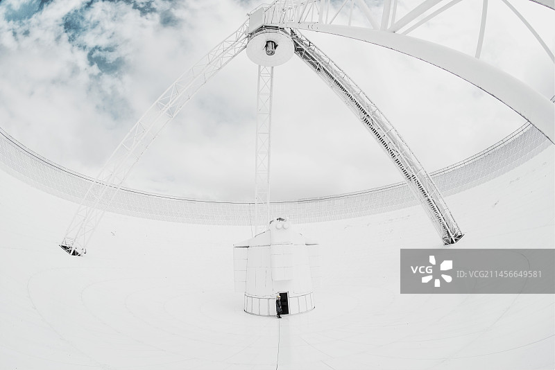 德国埃费尔斯贝格射电望远镜图片素材