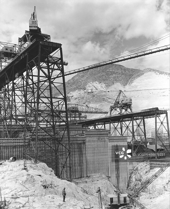 美国华盛顿州格兰德古力大坝建设图片素材