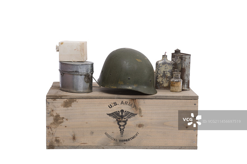 20世纪40年代的美国军用医疗包图片素材
