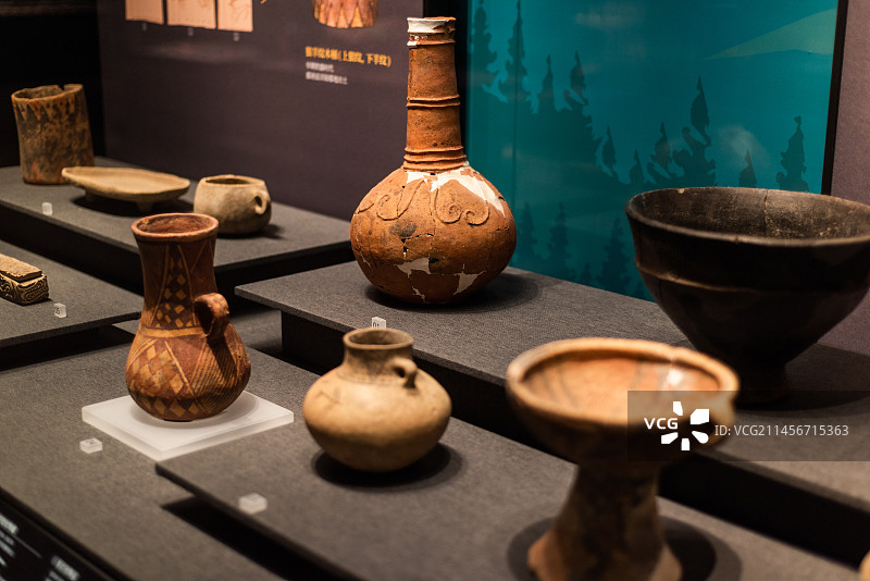新疆维吾尔自治区博物馆的古代文物图片素材