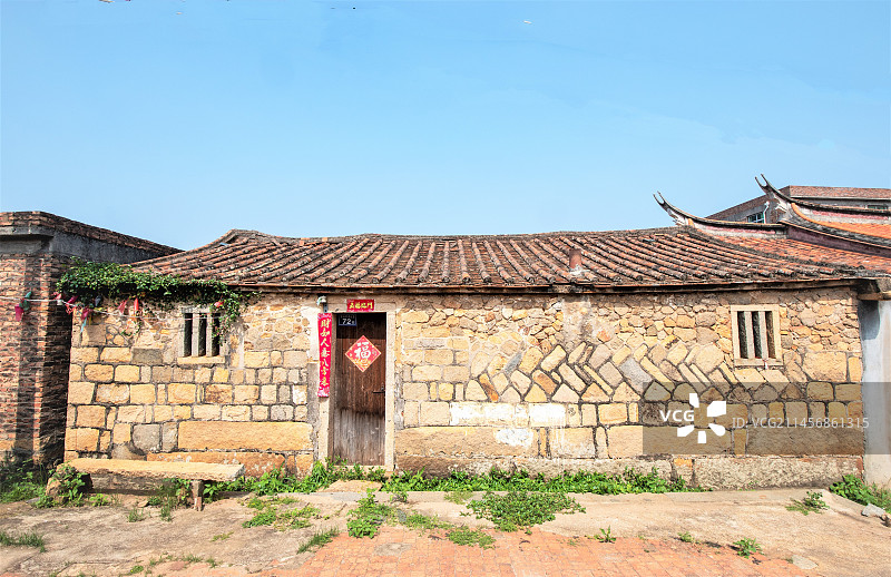 始建于明代，至今有400多年历史名列第一批福建省传统村落的泉州惠安县螺阳镇金山边村民居图片素材