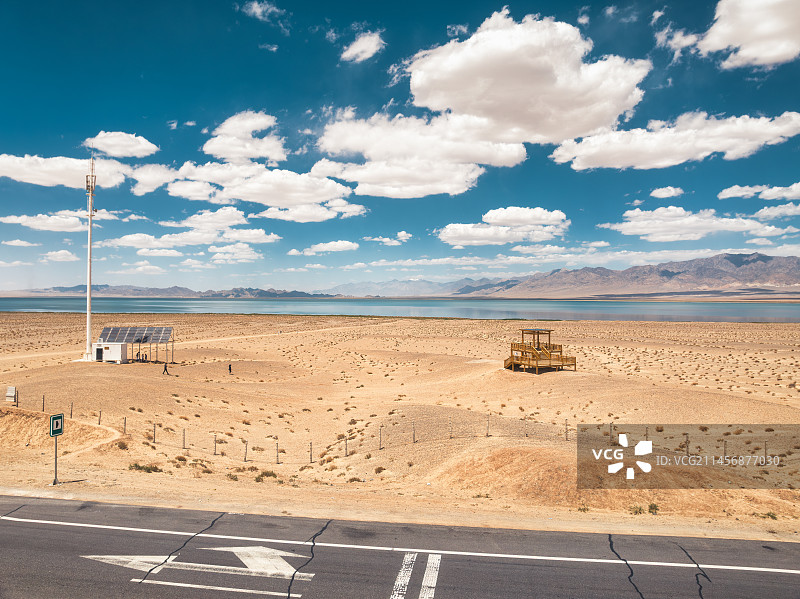 中国青海海西小柴旦湖图片素材