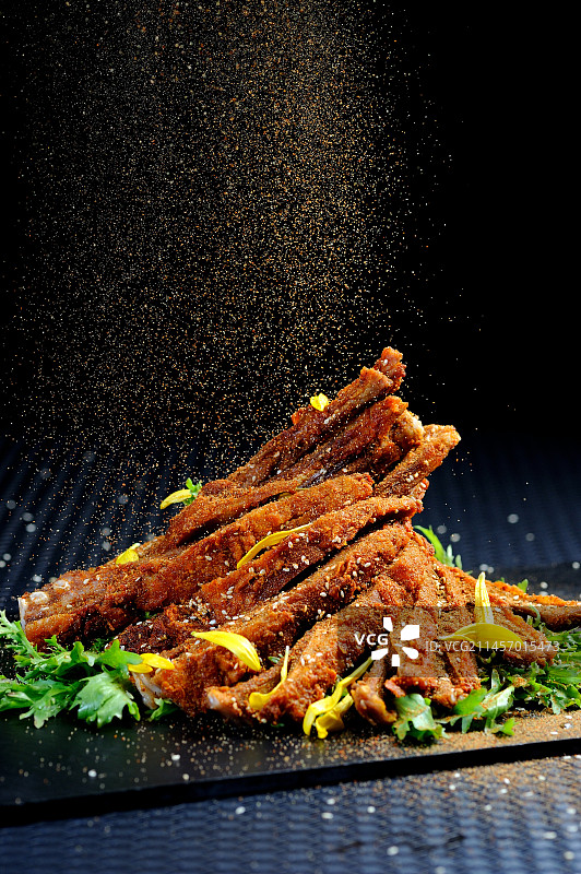 如意手抓羊排图片素材