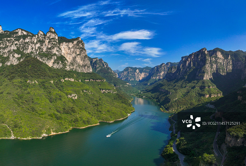 河南新乡市云台山子房湖航拍图片素材