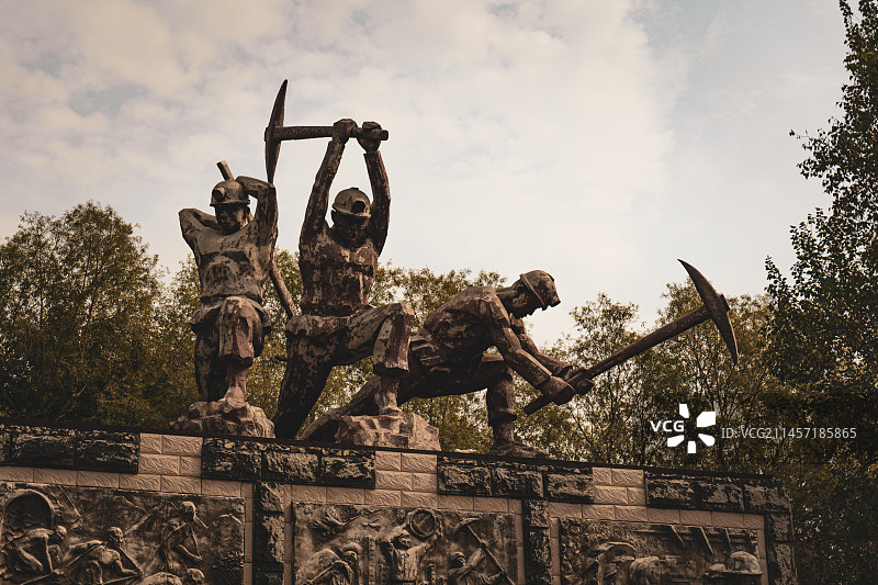 鹤岗国家矿山公园雕塑图片素材