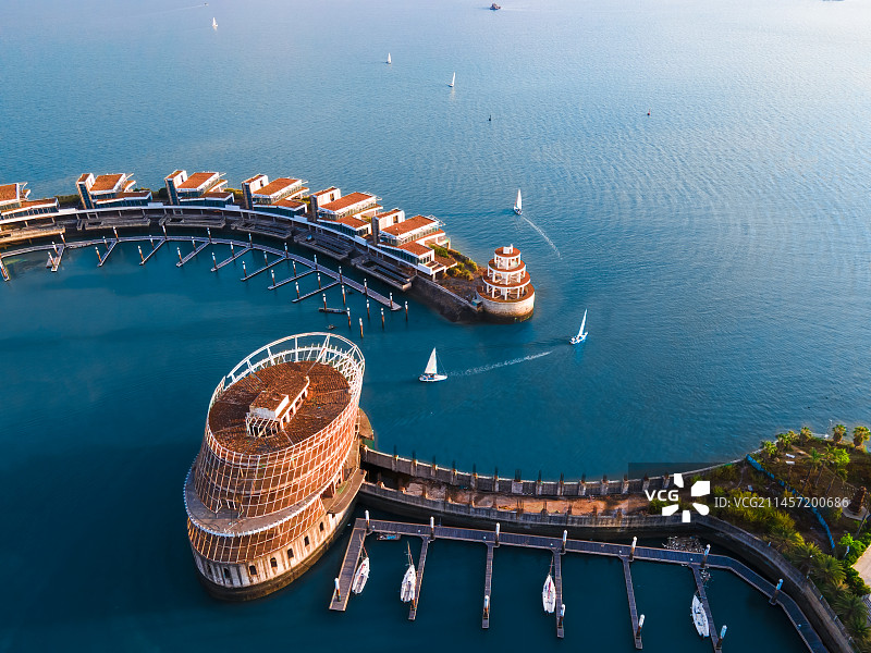 福建厦门游艇会航拍 帆船出海图片素材