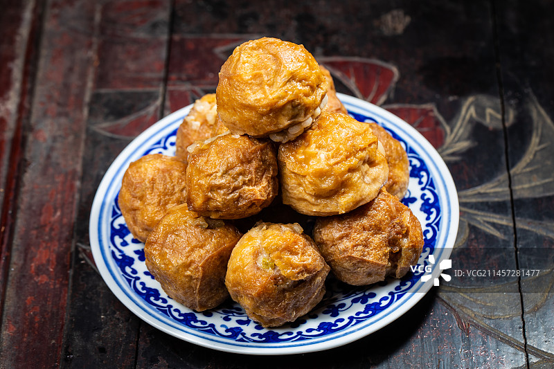 南方中式美食豆腐圆子图片素材