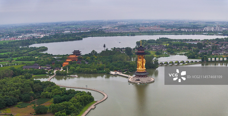 江苏省泰州溱湖国家湿地公园古寿圣寺图片素材