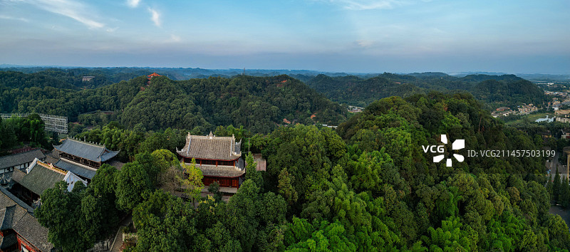 乐山 乐山大佛 灵宝塔 桂华寺 旅游广场 会江门图片素材