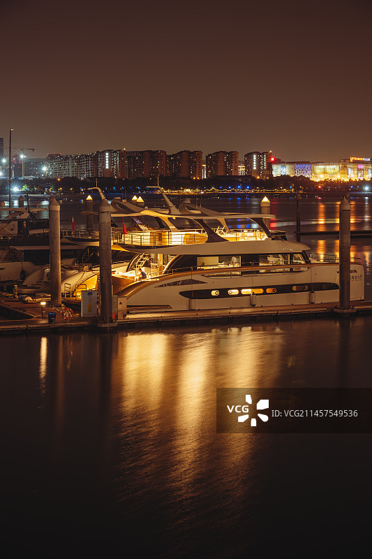 五缘湾豪华游艇图片素材