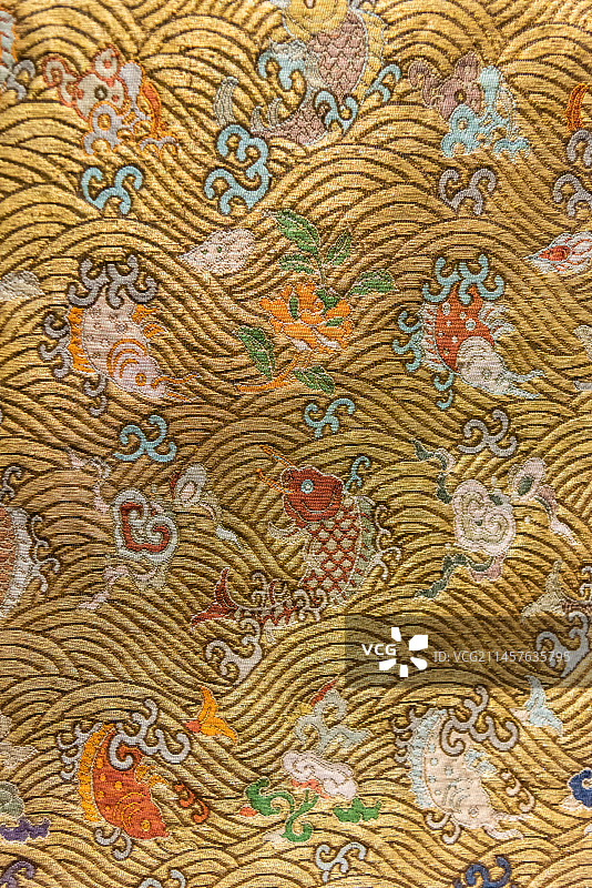 清代鲤鱼戏水金宝地图片素材