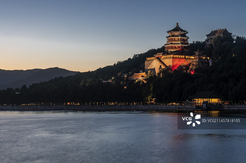 万寿山暮色——颐和园图片素材
