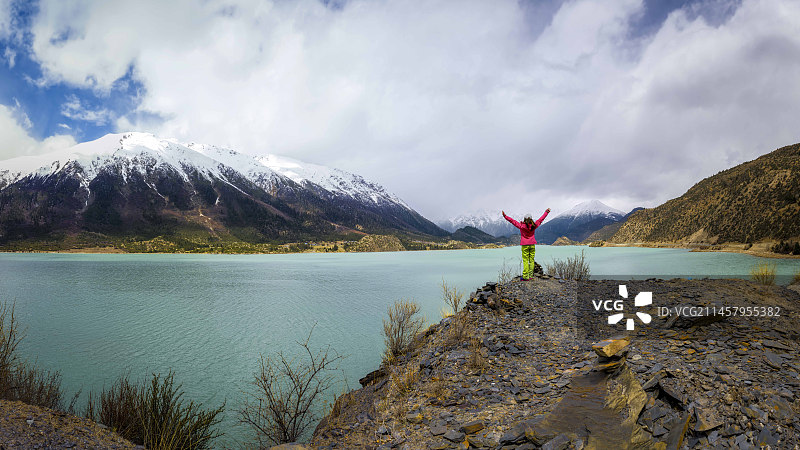 然乌湖图片素材