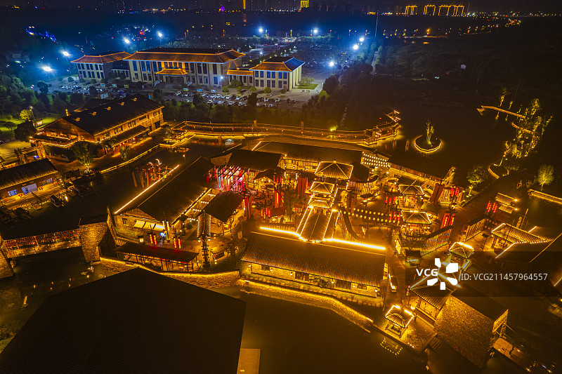 国庆节中的钟祥莫愁村夜景图片素材