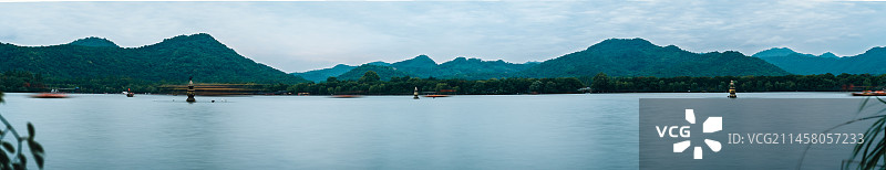 杭州西湖三潭印月全景图片素材
