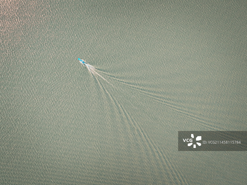 航拍昆山市阳澄湖风光图片素材