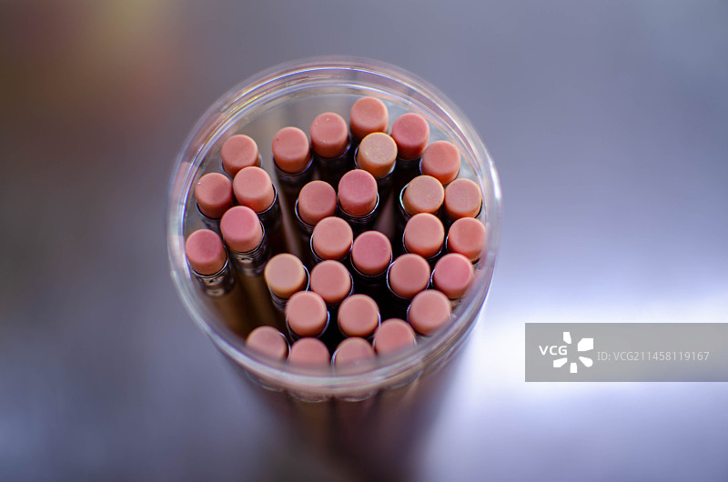 铅笔  彩色铅笔  桶装铅笔 各色铅笔图片素材